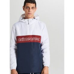 Kurtka anorak z kapturem - Granatowy. Niebieskie kurtki męskie Cropp, l, bez wzorów, z kapturem. Za 149.99 zł.