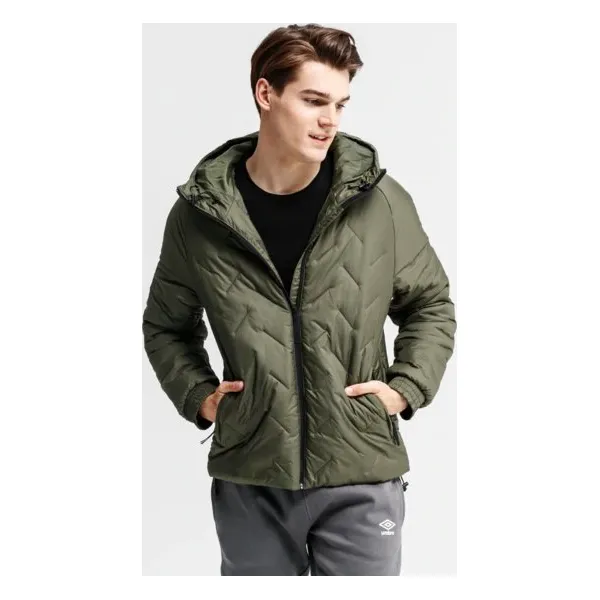 Adidas Kurtka Bts , khaki, rozmiar L. Brązowe kurtki męskie Adidas, l, bez wzorów, z materiału, wizytowe, bez kaptura. W wyprzedaży za 249.99 zł.