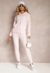 Jasnoróżowy Welurowy Komplet Dresowy Bluza z Kapturem i Spodnie Vilna. Czerwone bluzy z kapturem damskie Renee, bez wzorów, z dresówki. Za 69.99 zł.