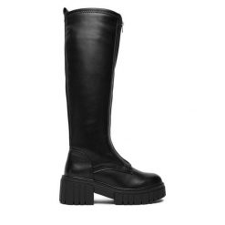 Kozaki DeeZee. Czarne kozaki damskie DeeZee, bez obcasa, na słupku. Za 229.99 zł.