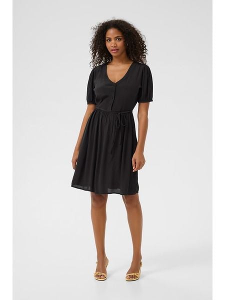 Kaffe Sukienka w kolorze czarnym rozmiar: 42. Czarne sukienki damskie Kaffe, na co dzień, bez wzorów, z tkaniny, bez kołnierzyka, bez ramiączek, midi, proste. Za 108.74 zł.