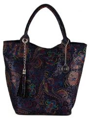 Mia Tomazzi Skórzana torebka "Liberazione" w kolorze czarnym ze wzorem - 20 x 35 x 18 cm rozmiar: onesize. Czarne torebki klasyczne damskie Mia Tomazzi, bez wzorów, z materiału, bez dodatków. Za 304.99 zł.