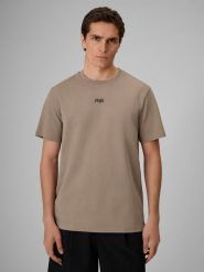 4F T-shirt regular gładki męski 4F x Robert Lewandowski - beżowy XXL. Brązowe t-shirty męskie 4f, m, bez wzorów, z bawełny, bez kołnierzyka. Za 99.99 zł.