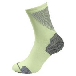 Skarpetki do biegania Odlo CERAMICOOL RUN. Zielone skarpetki damskie Odlo, bez wzorów. Za 89.99 zł.