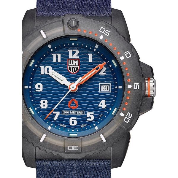 Zegarek męski Luminox XS.8903.ECO, Quartz, 46mm, 20ATM. Szare, analogowe zegarki męskie Luminox. Za 2,026.55 zł.