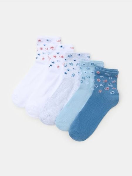 Wzorzyste skarpetki 5 pack - niebieski. Niebieskie skarpetki damskie Sinsay, bez wzorów. Za 15.99 zł.