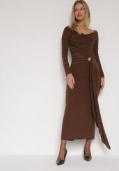 Brązowa Dopasowana Sukienka z Ozdobnym Marszczeniem Trenem i Rozcięciem Alutria. Brązowe sukienki damskie Born2be, na wesele, m, bez wzorów, wizytowe, bez kołnierzyka, bez ramiączek, dopasowane. Za 139.99 zł.