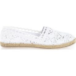 Espadryle koronkowe (38). Białe espadryle damskie Seastar, bez wzorów, z koronki, bez obcasa. Za 59.00 zł.