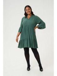 KAFFE curve Sukienka w kolorze zielonym rozmiar: 46. Zielone sukienki damskie KAFFE curve, bez wzorów, z wiskozy, bez kołnierzyka, bez ramiączek, mini. Za 104.99 zł.