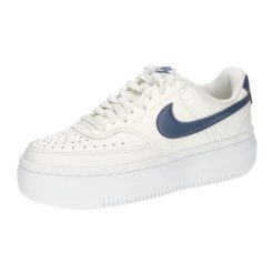 Buty do chodzenia damskie Nike DM0113102. Białe buty sportowe na co dzień damskie Nike, bez wzorów, z materiału, trekkingowe. Za 623.00 zł.