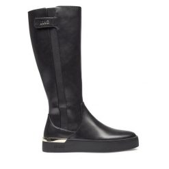 Kozaki Liu Jo. Czarne kozaki damskie Liu Jo, bez obcasa, na płaskiej podeszwie. Za 659.99 zł.