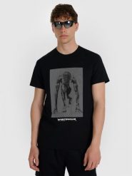 4F T-shirt regular z nadrukiem męski - czarny M. Białe t-shirty męskie 4f, m, bez wzorów, z bawełny, bez kołnierzyka. W wyprzedaży za 49.99 zł.