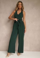 Ciemnozielony Kombinezon o Taliowanym Kroju z Dekoltem Halter i Wiązanym Paskiem Malisena. Zielone kombinezony damskie Renee, l, bez wzorów, eleganckie, bez kołnierzyka, bez ramiączek. Za 99.99 zł.