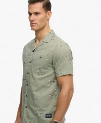 Superdry Krótka koszula plażowa z nadrukiem bawełna-len. Zielone koszule damskie Superdry., na lato, xl, bez wzorów, z bawełny, klasyczne, bez kołnierzyka, bez ramiączek. Za 301.95 zł.