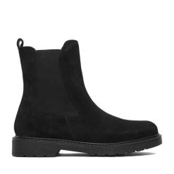 Botki Lasocki. Czarne botki damskie Lasocki, bez obcasa, na płaskiej podeszwie, bez zapięcia. Za 259.99 zł.