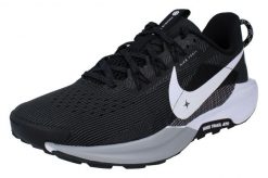 Buty do biegania męskie Nike ReactX Pegasus Trail 5. Czarne obuwie do biegania damskie Nike. Za 597.00 zł.