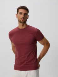 T-shirt slim fit - brązowy. Brązowe t-shirty męskie Reserved, l, bez wzorów, z bawełny, bez kołnierzyka. Za 49.99 zł.