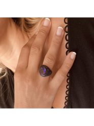 Les Petites Précieuses Srebrny pierścionek ze spinelem i ametystem rozmiar: 52. Czarne pierścionki damskie Les Petites Précieuses, z ametystem, srebrne. Za 431.78 zł.