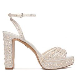 Sandały Aldo. Białe sandały damskie Aldo, bez wzorów, bez obcasa, na szpilce. Za 629.99 zł.