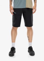 Spodenki Ortovox Pelmo Shorts. Czarne szorty męskie ORTOVOX, z elastanu, bez kołnierzyka. Za 439.99 zł.