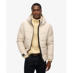 Kurtka pikowana z kapturem do sportu. Brązowe kurtki męskie Superdry., m, bez wzorów, eleganckie, z kapturem. Za 506.70 zł.