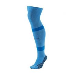 Skarpety piłkarskie Nike MatchFit CV1956-412. Niebieskie skarpetki męskie Nike, bez wzorów, z materiału. Za 60.45 zł.