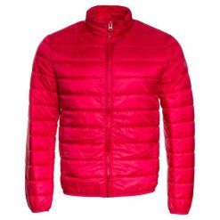 Mustang kurtka męska Padded, M, czerwona. Czerwone kurtki męskie Mustang, m, bez wzorów, bez kaptura. Za 342.00 zł.