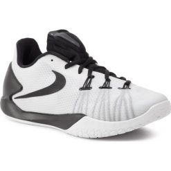 Buty NIKE - Hyperchase Tb 749554 101 White/Black/White. Białe buty sportowe na co dzień męskie Nike, z materiału, bez zapięcia, do koszykówki. W wyprzedaży za 279.00 zł.