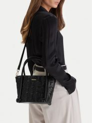 MEXX Torebka CEO-MEXX-AJ-002-09 Czarny. Czarne torebki klasyczne damskie Mexx, bez wzorów, z materiału, bez dodatków. Za 169.99 zł.