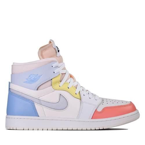 Buty do koszykówki Air Jordan 1 High Zoom Air Comfort High To My First Coach. Białe obuwie do biegania damskie Nike. Za 1,147.00 zł.