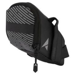 Torba na siodło Altura Nightvision 2022. Czarne torebki klasyczne damskie ALTURA, bez wzorów, bez dodatków. Za 171.50 zł.