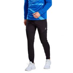 Spodnie do biegania Erima Allround Performance. Czarne szorty męskie Erima, bez wzorów, sportowe. W wyprzedaży za 191.00 zł.