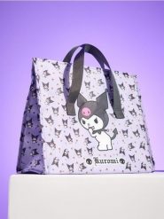 Torba termiczna Kuromi - fioletowy. Fioletowe torebki klasyczne damskie Sinsay, bez wzorów, bez dodatków. Za 19.99 zł.