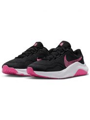 Nike Sportswear Buty sportowe "Legend Essential 3" w kolorze czarno-różowym rozmiar: 38. Czarne buty sportowe na co dzień damskie Nike Sportswear, bez wzorów, outdoorowe. Za 242.13 zł.