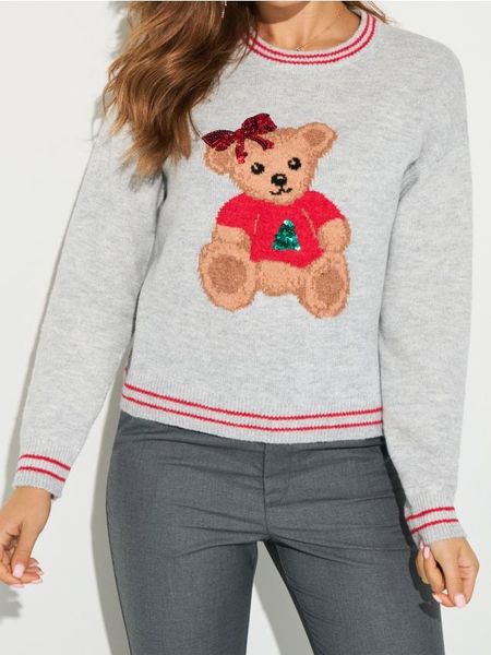 Świąteczny sweter z misiem z domieszką wełny - szary. Szare swetry klasyczne damskie Sinsay, l, z wełny, bez kołnierzyka. W wyprzedaży za 29.99 zł.