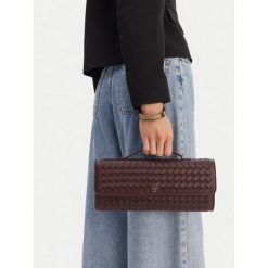 Torebka Badura. Czerwone torebki klasyczne damskie Badura, bez wzorów, bez dodatków. Za 229.99 zł.