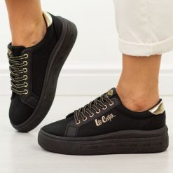 Czarne trampki damskie Lee Cooper 4476. Czarne trampki i tenisówki damskie Lee Cooper, bez wzorów, z gumy. Za 139.00 zł.