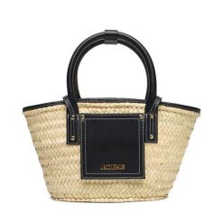 Torebka JACQUEMUS. Brązowe torebki klasyczne damskie JACQUEMUS, bez wzorów, bez dodatków. Za 1,659.00 zł.