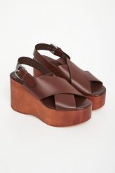 Sandały damskie skórzane na koturnie Angio WEEKEND MAX MARA. Sandały damskie Weekend Max Mara, bez wzorów, bez obcasa, na koturnie. Za 1,579.00 zł.