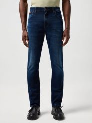 WRANGLER MĘSKIE SPODNIE JEANSOWE WRANGLER TEXAS SLIM SAPPHIRE STONE 112364460. Niebieskie spodnie materiałowe męskie Wrangler, bez wzorów, z jeansu. Za 219.99 zł.