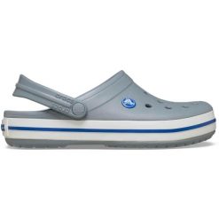 Klapki sportowe na basen Crocs CROCBAND. Zielone klapki damskie Crocs, bez wzorów, bez obcasa. Za 202.99 zł.