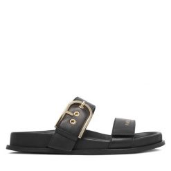 Klapki Furla. Czarne klapki damskie Furla, bez wzorów, bez obcasa. Za 989.99 zł.