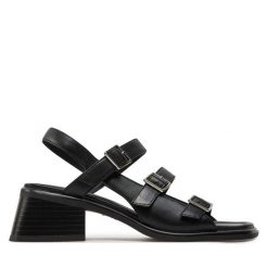 Sandały Vagabond Shoemakers. Czarne sandały damskie Vagabond Shoemakers, bez wzorów, bez obcasa, na słupku. Za 319.99 zł.