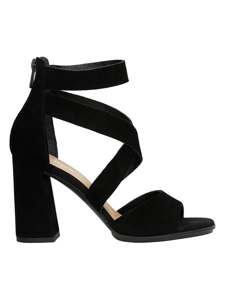 Wojas Skórzane sandały w kolorze czarnym na obcasie rozmiar: 38. Czarne sandały damskie Wojas, bez wzorów, ze skóry, bez obcasa, na koturnie. Za 183.15 zł.