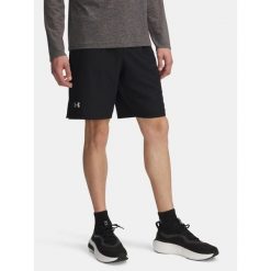 Spodenki do biegania męskie Under Armour Launch 9" reflective. Czarne szorty męskie Under Armour, bez kołnierzyka. Za 109.99 zł.