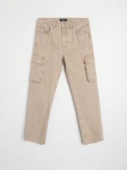 Jeansy cargo - beżowy. Brązowe jeansy męskie Sinsay. Za 119.99 zł.