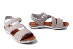 GEOX D S.VEGA D35R6A 000EK C5004 sand, sandały damskie. Brązowe sandały damskie Geox, bez wzorów, bez obcasa. Za 265.93 zł.