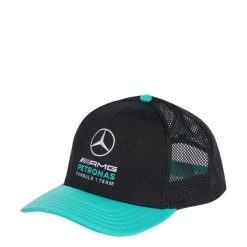 CZAPKA Z PŁASKIM DASZKIEM MERCEDES-AMG PETRONAS FORMULA 1 TEAM DNA. Czarne czapki męskie Adidas, bez wzorów, z elastanu, eleganckie. Za 149.00 zł.