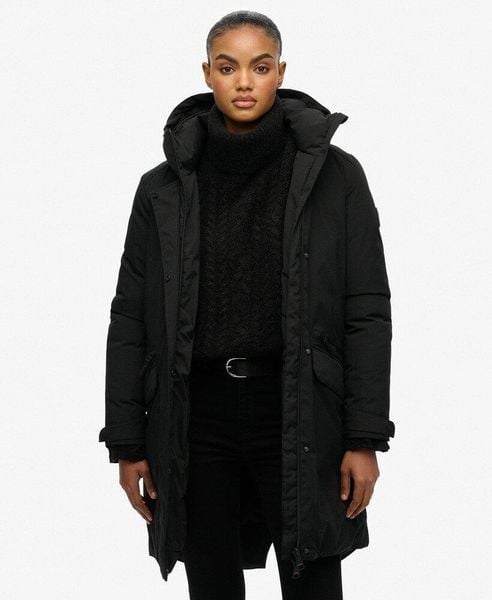 Parka ocieplana w stylu ogona ryby dla miasta. Czarne parki damskie Superdry., s, bez wzorów. Za 704.50 zł.