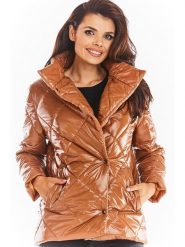 Awama Kurtka zimowa w kolorze jasnobrązowym rozmiar: S/M. Brązowe kurtki damskie Awama, na zimę, m, bez wzorów, z puchu, bez kaptura. Za 87.99 zł.
